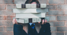 Englischkenntnisse Bücher Schülerin